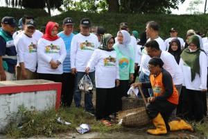 Aksi Resik Kali dan Pencanangan Sungai Bebas Sampah Diwilayah Kecamatan Ploso