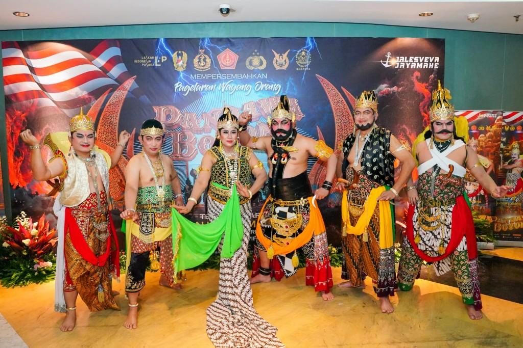 Sinergitas TNI-Polri, Panglima, Kapolri dan Kepala Staf, Main Wayang Orang Bertema Pandowo Boyong