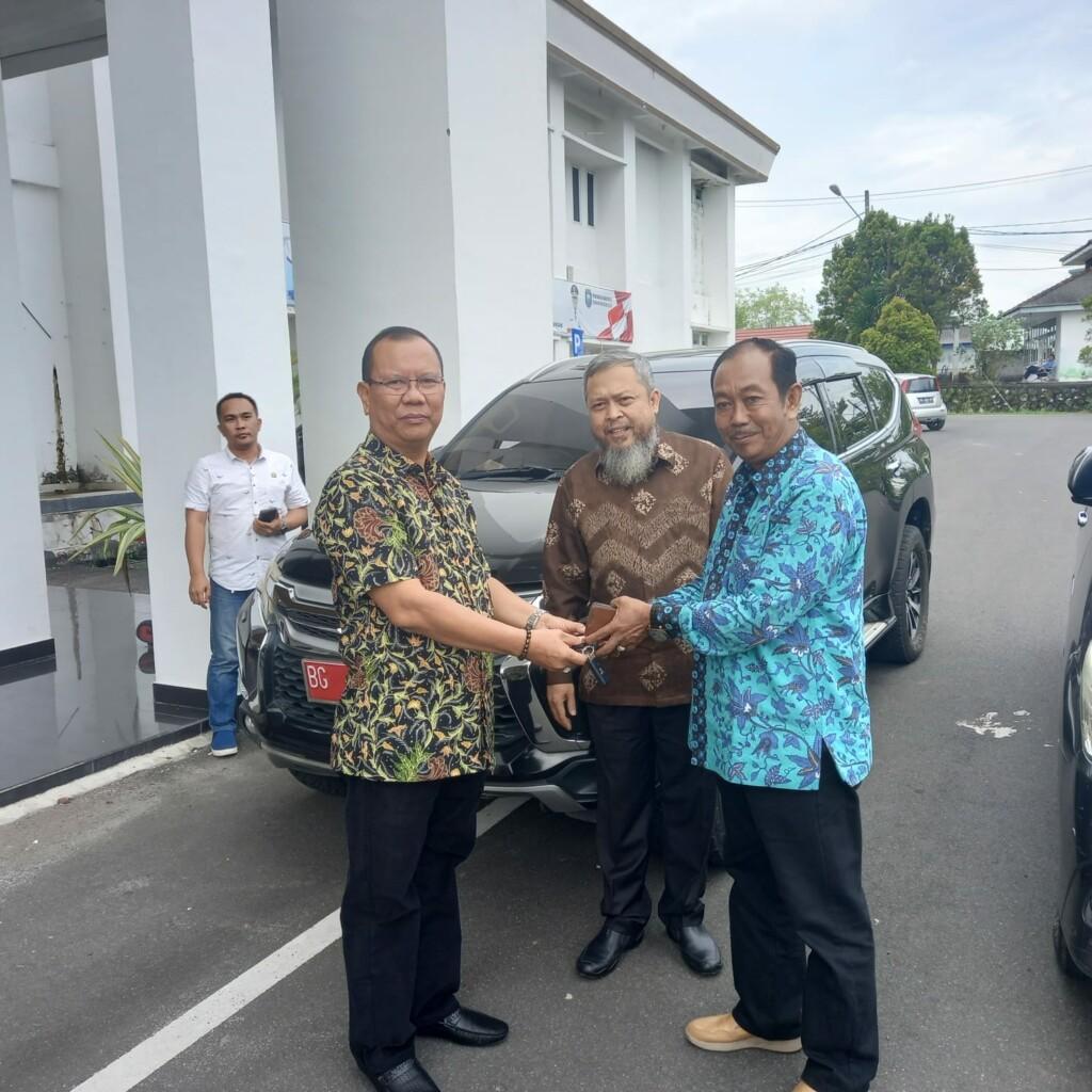 Serah Terima Jabatan Sekda OKU dari Bpk Dr. Ahmad Tarmizi kepada Bpk Darmawan Irianto, S. Sos, MM.