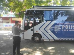 Korlantas Polri Beri Bantuan Bus Pelayanan SIM Keliling Polres Sigi