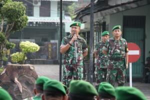 Paska Cuti Lebaran, Dandim 0815/Mojokerto Pimpin Langsung Pengecekan Kekuatan Personel