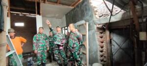Cek Langsung Di Lapangan, Dandim 0815/Mojokerto Intensifkan Program Bakti TNI RTLH 2023