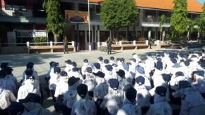 MPLS SMAN 1 Dawarblandong, Danramil Sampaikan NKRI Negeri Surga Didambakan Penduduk Dunia