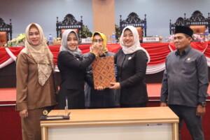 Paripirna DPRD Kabupaten Mojokerto Sepakati Raperda Pertanggungjawaban Pelaksanaan APBD Tahun 2022