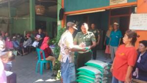 Babinsa Koramil 0815/19 Magersari Maksimalkan Pendampingan Penyaluran Bantuan Pangan