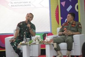 Sosialisasi Tatap Muka Gempur Rokok Ilegal DBHCHT, Dandim Mojokerto Ingatkan Pelajar Bahaya Rokok & Bekali Wasbang