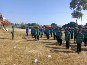 Latih Siswa MTs Thoriqul Ulum & MA Wahid Hasyim, Babinsa Koramil 0815/17 Trawas Bekali Ini