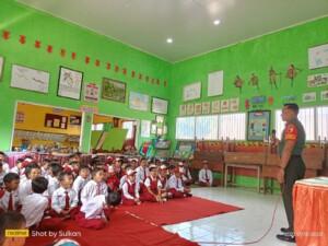Babinsa Claket Koramil Pacet Sosialisasi Program Anti Bullying