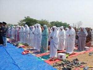 Koramil 0815/15 Jatirejo Bareng Forkopimcam & Warga Gelar Sholat Istisqo