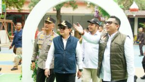Plh. Gubernur Jatim Adhy Karyono Tinjau TPS Tematik di Kota Mojokerto