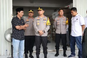 Kapolres Mojokerto Kota Meninjau Keamanan Gudang Logistik KPU