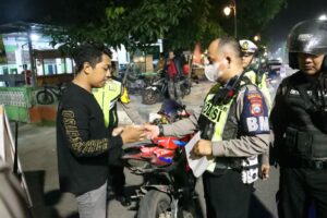 Patroli Skala Besar TNI – Polri Jaga Sitkamtibmas di Kota Mojokerto Jelang 1 Muharam