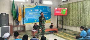 MPLS SMK Pesantren Terpadu Darut Taqwa, Babinsa Koramil 0815/14 Dlanggu Ajarkan Wasbang