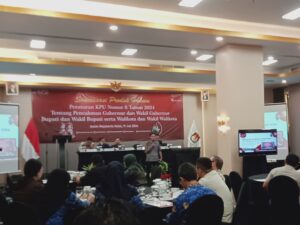Ketua KPU Kota Mojokerto: Pentingnya Sosialisasi Produk Hukum PKPU No.8  Pada Pelaksanaan Pilkada 2024