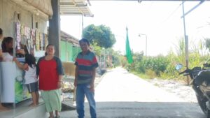 Jalan Mulai Terang, Warga Dusun Bandung Wetan Mengaku Senang