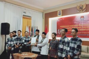 Siap Bersaing, Bakal Paslon Junaedi- Chusnun Amin Daftar ke KPU Kota Mojokerto
