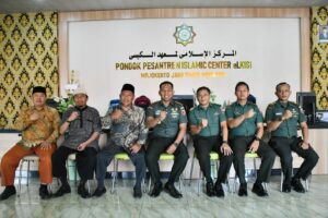 Dandim 0815/Mojokerto Kunjungi Ponpes Islamic Center eLKISI