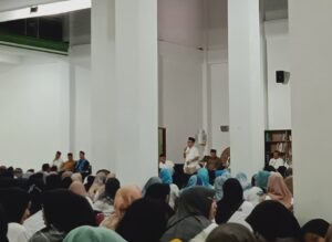 Ratusan Baret Kecamatan Sooko Mengikuti Pembekalan Saksi Pemenangan Paslon Mubarok