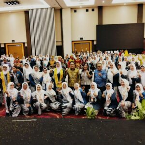Bidan Garda Terdepan Penyelamat Ibu dan Anak
