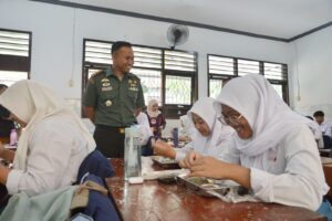 Dandim 0815 Tinjau Pelaksanaan Program Makan Bergizi Gratis di Kota Mojokerto