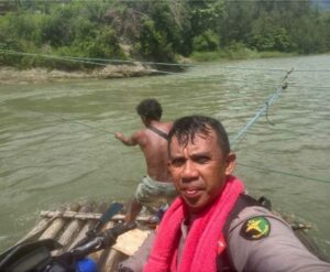 Demi Pelayanan, Kapolsek Ulubongka Kunjungi Desa Terpencil