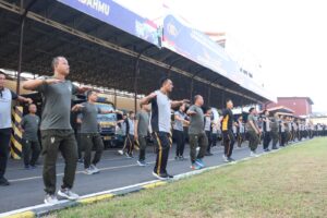Tingkatkan Sinergitas Menjelang HUT Bhayangkara ke 79, Polres Mojokerto Kota Gelar Olahraga Bersama TNI – Polri