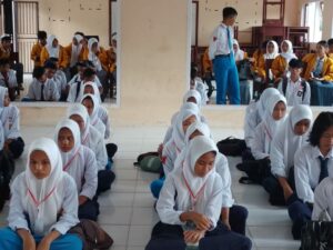 SMAN 2 Kasimbar Gelar MPLS 2025