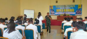 Danramil 0815/09 Mojosari Tekankan Pentingnya 4 Pilar Kebangsaan di Hadapan Siswa SMA TNH
