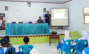Siswa SMPN 1 Banawa Ikuti Bimbingan Terkait Bahaya Narkoba