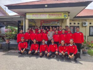 Peserta Paskibraka Torue Dapat Kostum Latihan Dari Polsek