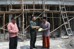 Mushola Nurul Fatah Trowulan Dapat Sentuhan Program Sedekah Prajurit