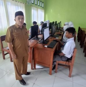 Siswa SMAN 2 Kasimbar Ikuti ANBK Tahun 2025
