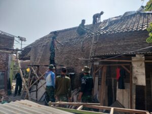 Dari Rumah Rapuh Jadi Harapan Baru, TMMD ke-126 Sentuh Kehidupan Warga Sumbertanggul