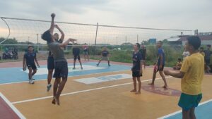 Satgas TMMD ke-126 Kodim 0815/Mojokerto Gelar Voli Persahabatan Bersama Karang Taruna Dusun Wonosari