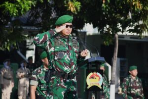 Tegakkan Disiplin dan Soliditas, Dandim 0815/Mojokerto Sampaikan Amanat Panglima TNI Saat Upacara Bendera