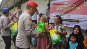 SPN Polda Sulteng Bakti Sosial di Desa Labuan