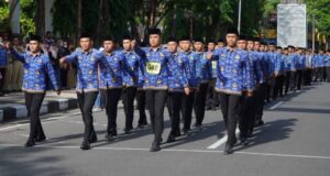 54 Regu Gerak Jalan Meriahkan HUT Ke 54 Korpri