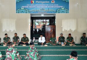 Kodim 0815/Mojokerto Peringati Isra’ Mi’raj 1447 H/2026 M di Masjid Roudhotul Iman Korem 082/CPYJ