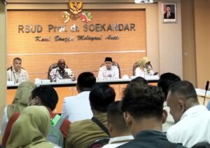 Insiden Diduga Siswa Keracunan MBG di Mojokerto, Menteri HAM Natalius Pigai Intruksikan Pemkab Mojokerto Perkuat Koordinasi Lintas Sektor