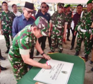 Pangdam II/Sriwijaya Di Dampingi Dandim 0403/OKU Resmikan Jembatan Perintis Garuda di Desa Pusar