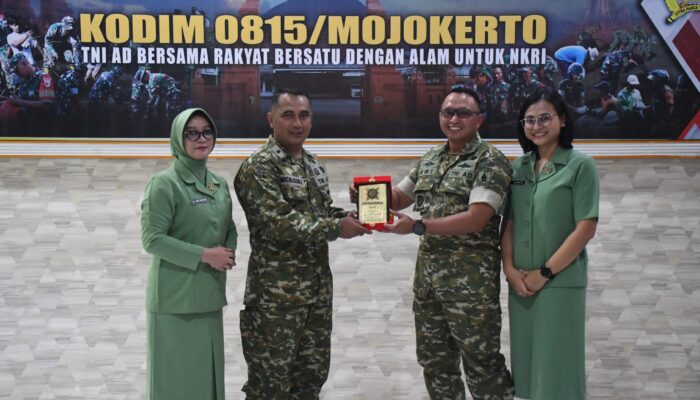 Dandim 0815/Mojokerto Pimpin Lepas Sambut Perwira, Tekankan Loyalitas dan Pengabdian Terbaik