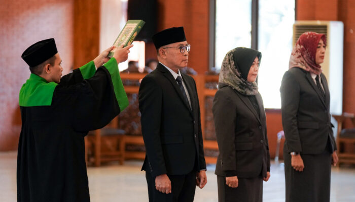 Wali Kota Mojokerto Lantik Tiga Pejabat Pimpinan Tinggi Pratama, Dua Dinas Kini Punya Nahkoda Definitif
