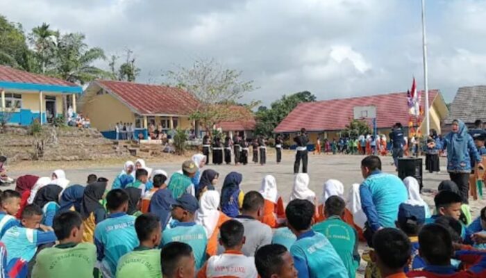 Penutupan MPLS SMAN 3 OKU, Siswa Baru Diperkenalkan Beragam Ekstrakurikuler untuk Kembangkan Minat dan Bakat